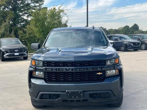 2020 Chevrolet Silverado 1500 Custom