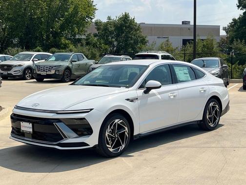 2026 Hyundai SONATA SEL