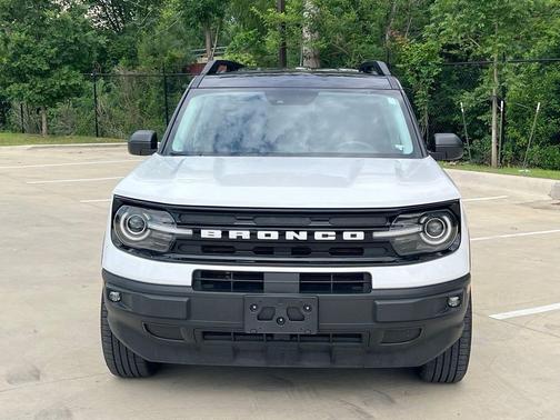 Oxford White 2022 Ford Bronco Sport Outer Banks