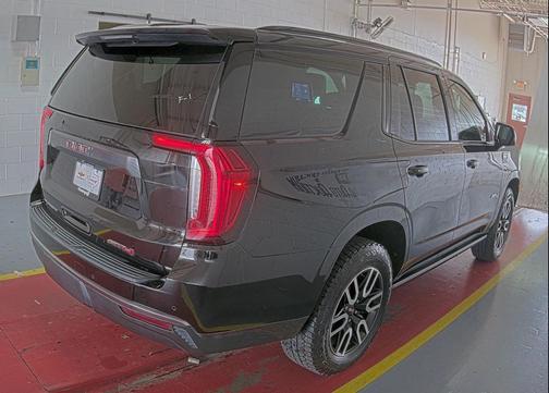 2021 GMC Yukon 4WD AT4