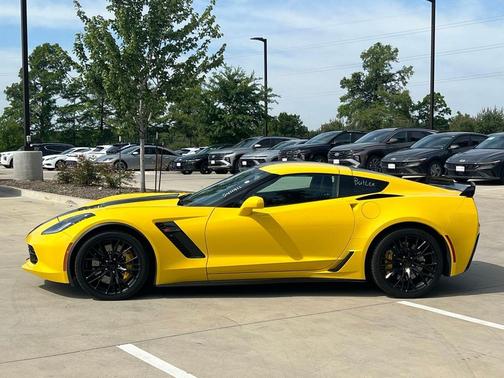 Corvette Racing Yellow Tintcoat 2019 Chevrolet Corvette Z06