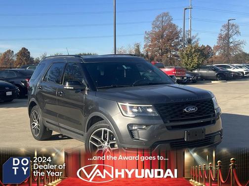2018 Ford Explorer Sport
