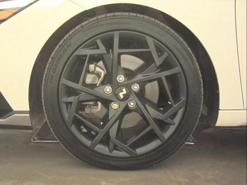 2024 Hyundai ELANTRA N Line