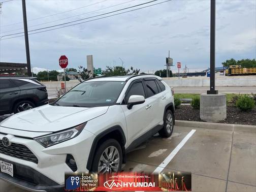 2019 Toyota RAV4 Limited