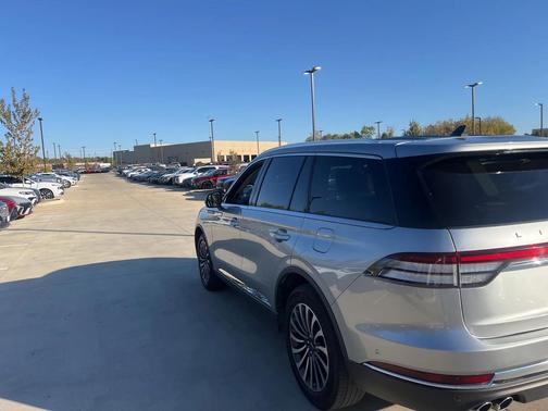 2023 Lincoln Aviator Reserve AWD