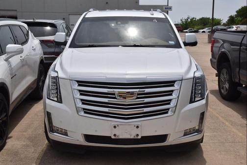 Crystal White Tricoat 2017 Cadillac Escalade Platinum