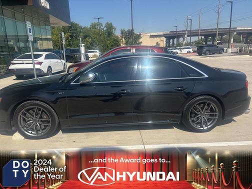 2015 Audi S8 4.0T