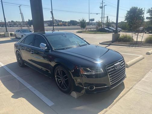 2015 Audi S8 4.0T
