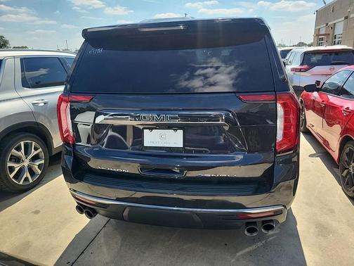 2023 GMC Yukon Denali Ultimate