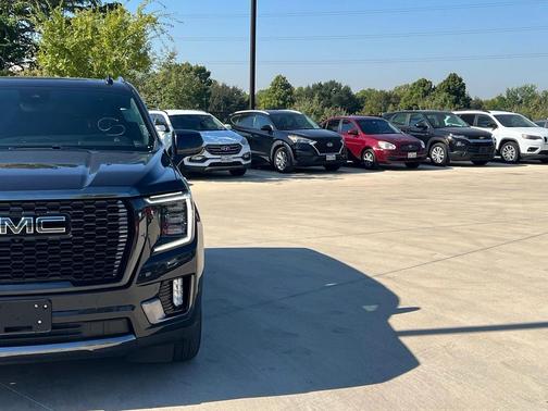 2023 GMC Yukon Denali Ultimate
