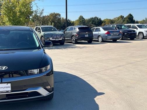 2026 Hyundai IONIQ 5 SEL