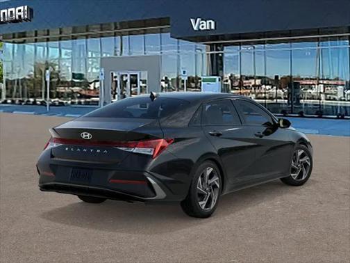 2025 Hyundai ELANTRA SEL