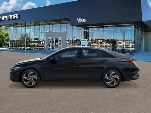 2025 Hyundai ELANTRA SEL