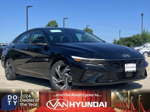 2025 Hyundai ELANTRA SEL