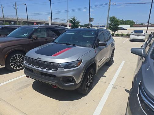Billet Silver Metallic Clearcoat 2022 Jeep Compass Trailhawk