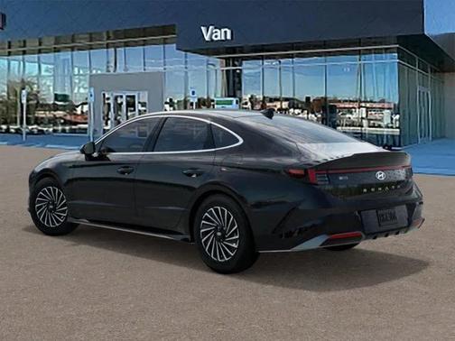 2025 Hyundai SONATA Hybrid SE