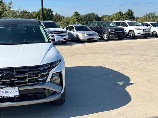 2025 Hyundai TUCSON Hybrid Limited