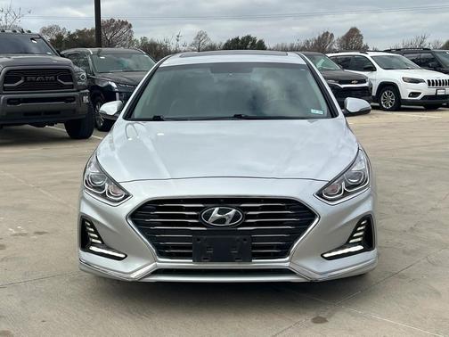 2018 Hyundai SONATA Limited