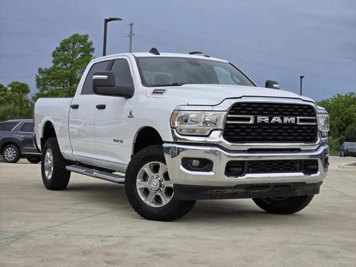 2023 RAM 2500 Big Horn Crew Cab 4x4 6'4' Box