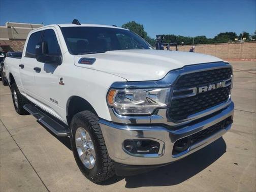 2023 RAM 2500 Big Horn Crew Cab 4x4 6'4' Box