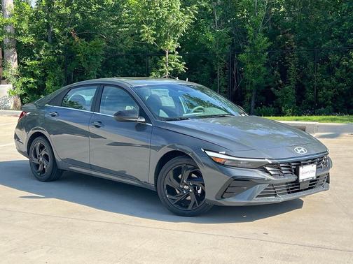 Ecotronic Gray 2026 Hyundai ELANTRA Sport