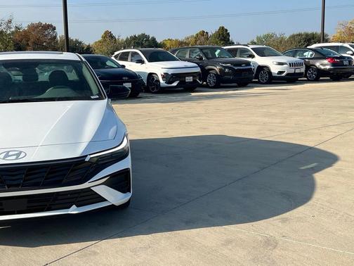 2026 Hyundai ELANTRA Sport