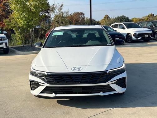 2026 Hyundai ELANTRA Sport