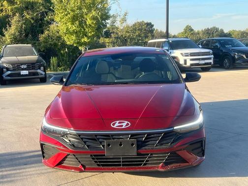 2025 Hyundai ELANTRA Sport