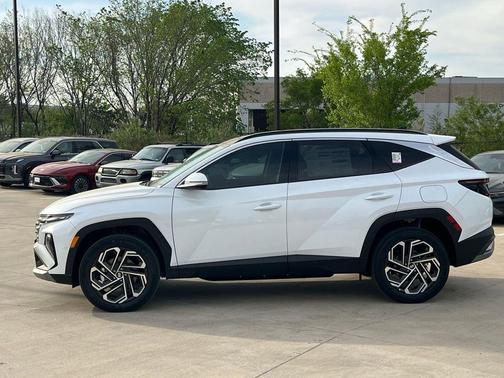 Creamy White Pearl 2026 Hyundai TUCSON Plug-In Hybrid Limited