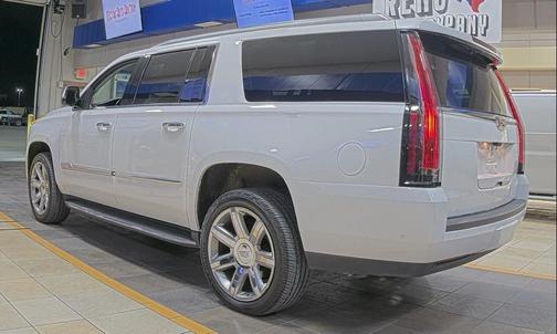2019 Cadillac Escalade ESV Premium Luxury
