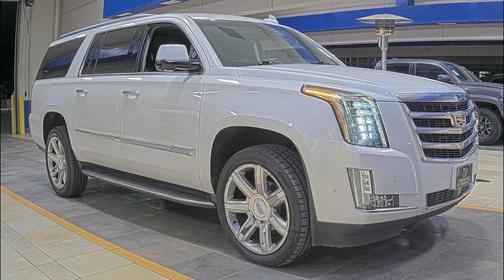 2019 Cadillac Escalade ESV Premium Luxury