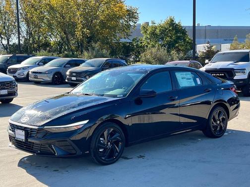 2026 Hyundai ELANTRA HEV SEL Sport