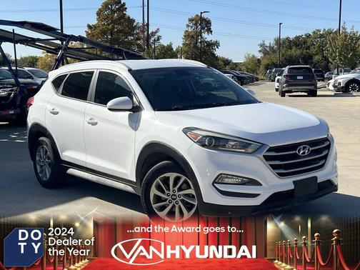 2017 Hyundai TUCSON SE