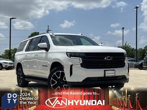 2023 Chevrolet Suburban RST