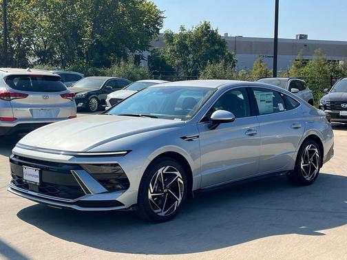 2026 Hyundai SONATA SEL