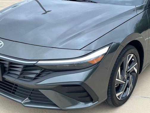 Amazon Gray 2025 Hyundai ELANTRA Sport