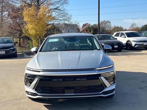 2026 Hyundai SONATA SEL