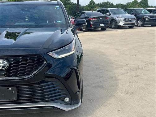 2023 Toyota Highlander XSE