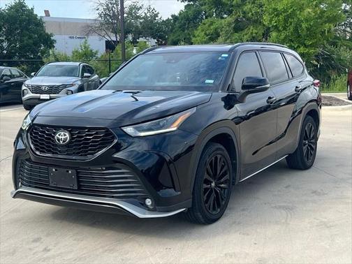 2023 Toyota Highlander XSE