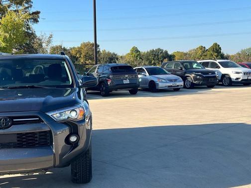 2023 Toyota 4Runner SR5