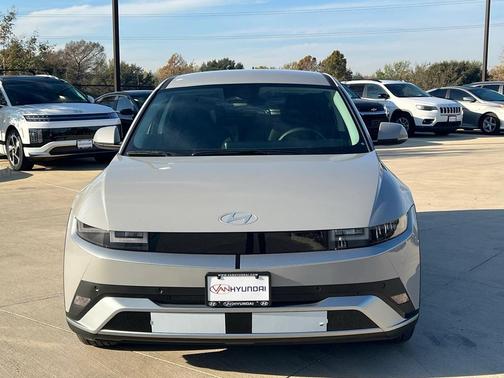 2026 Hyundai IONIQ 5 SE Standard Range