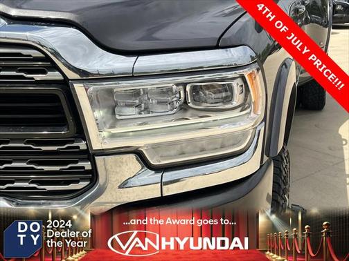 2019 RAM 3500 Limited Crew Cab 4x4 8' Box