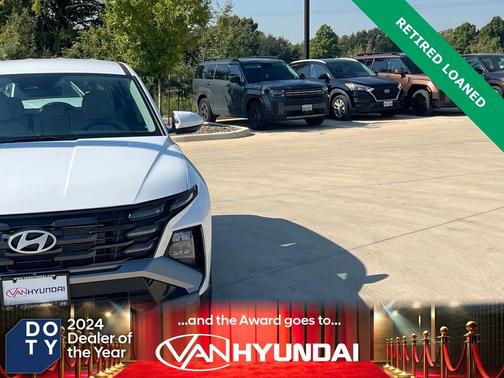 2026 Hyundai TUCSON SE