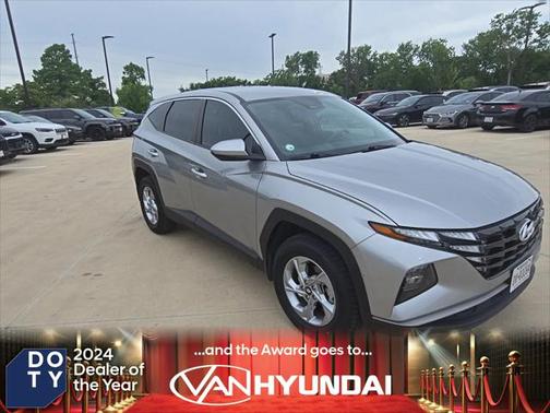 2023 Hyundai TUCSON SE