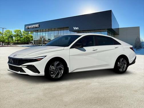 2025 Hyundai ELANTRA Sport