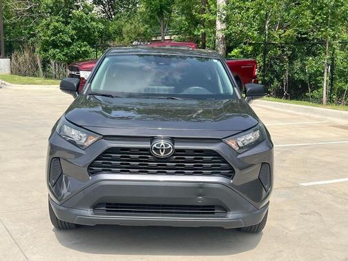 Magnetic Gray Metallic 2022 Toyota RAV4 LE