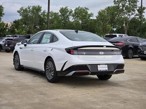 2025 Hyundai SONATA Hybrid Limited
