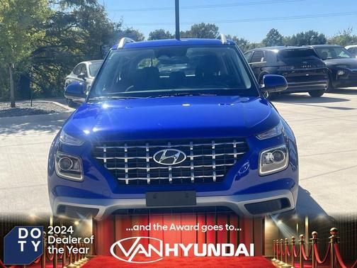 2025 Hyundai VENUE SEL