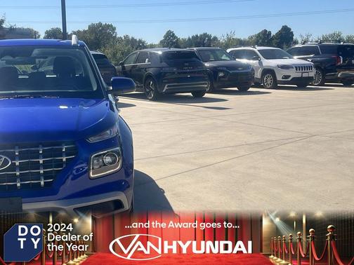 2025 Hyundai VENUE SEL