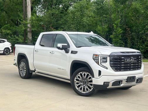 White Frost Tricoat 2023 GMC Sierra 1500 Denali Ultimate